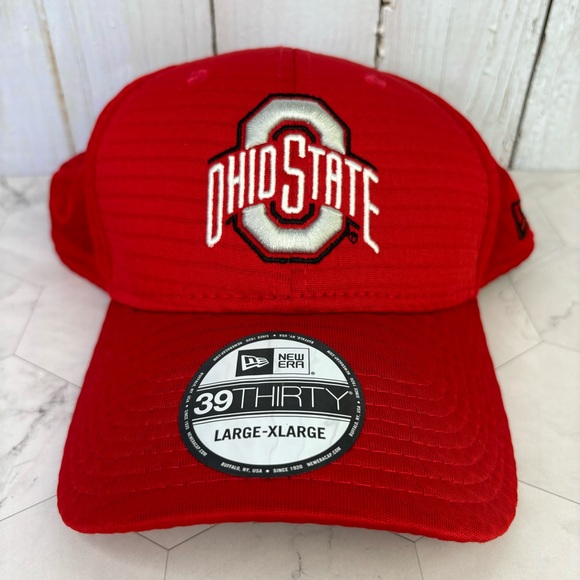 New Era 39Thirty Ohio State OSU Buckeyes Stretch Fitted Hat Mens Red White Cap - Picture 4 of 7